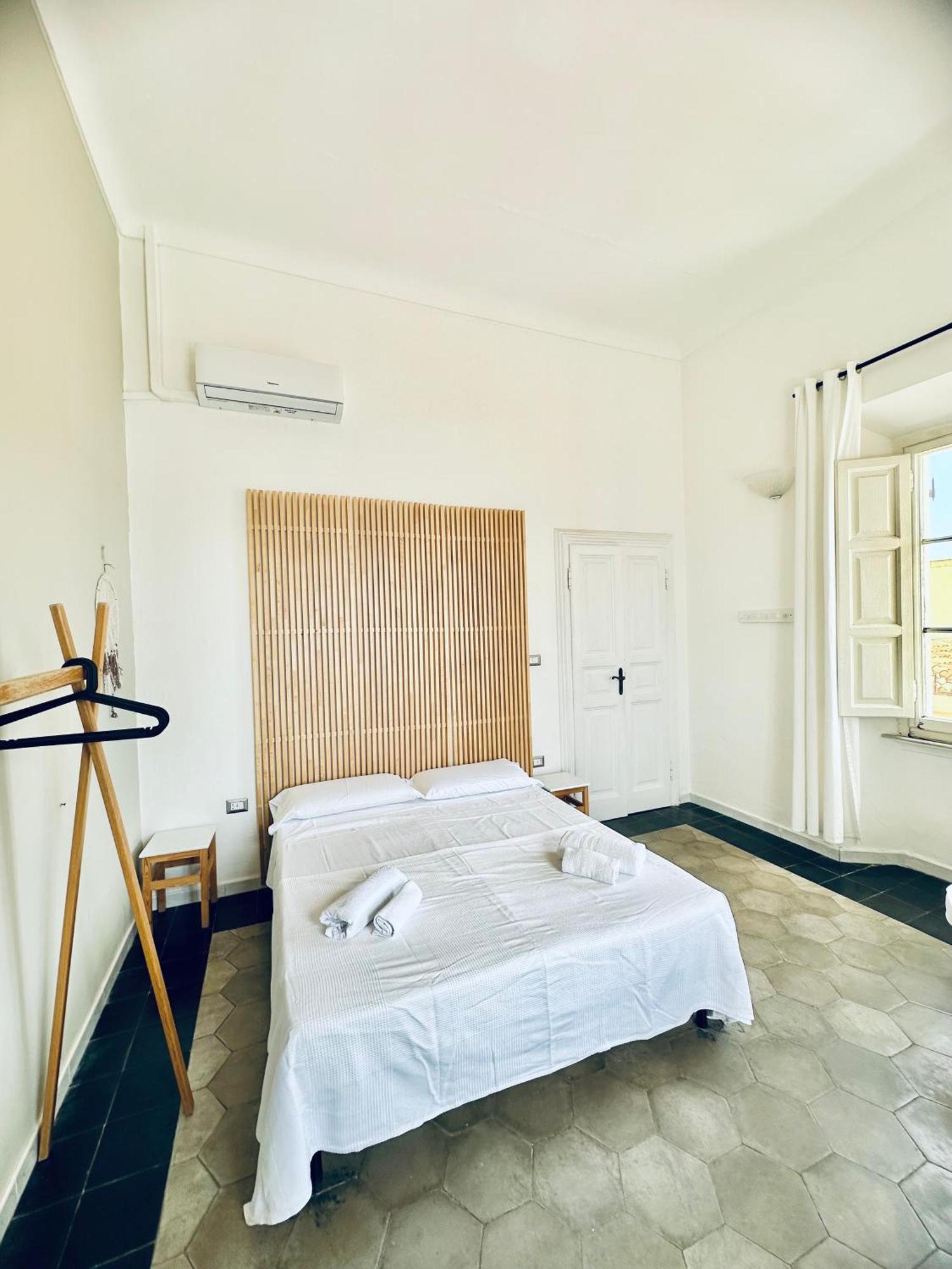 La Siesta Guest house